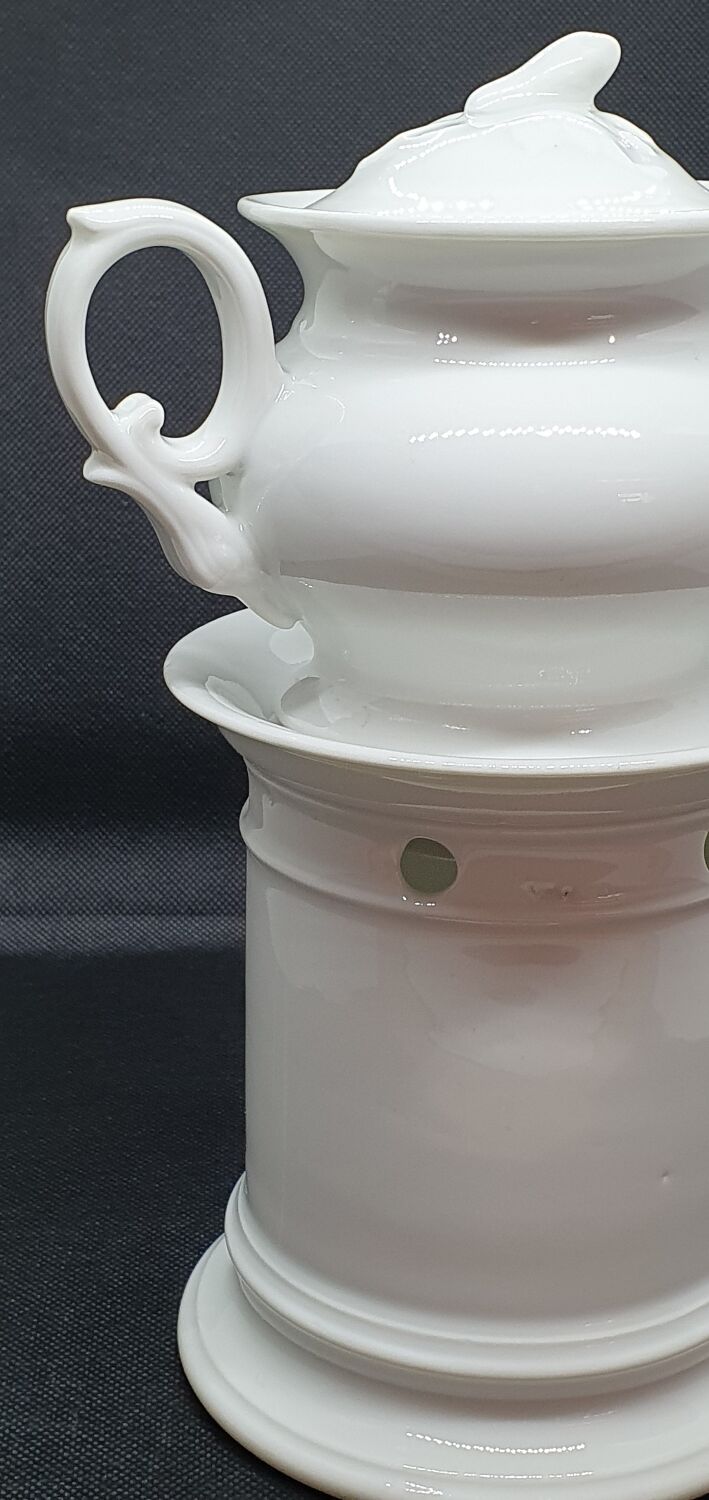 Porcelain herbal tea pot