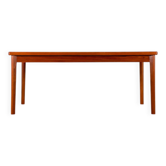 Grande table à manger extensible (par Henning Kjaernulf)