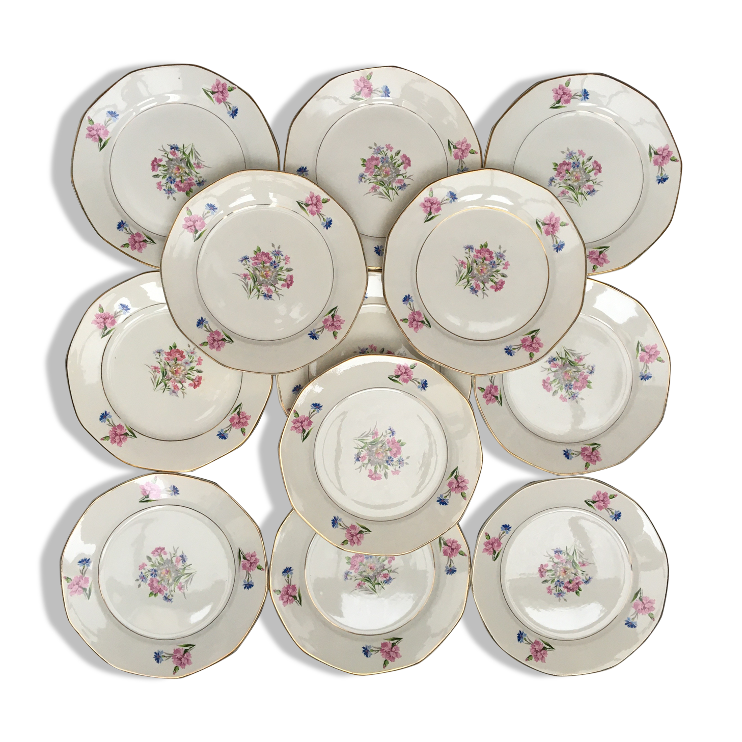 Set of 12 dessert plates carnations digoin sarreguemines