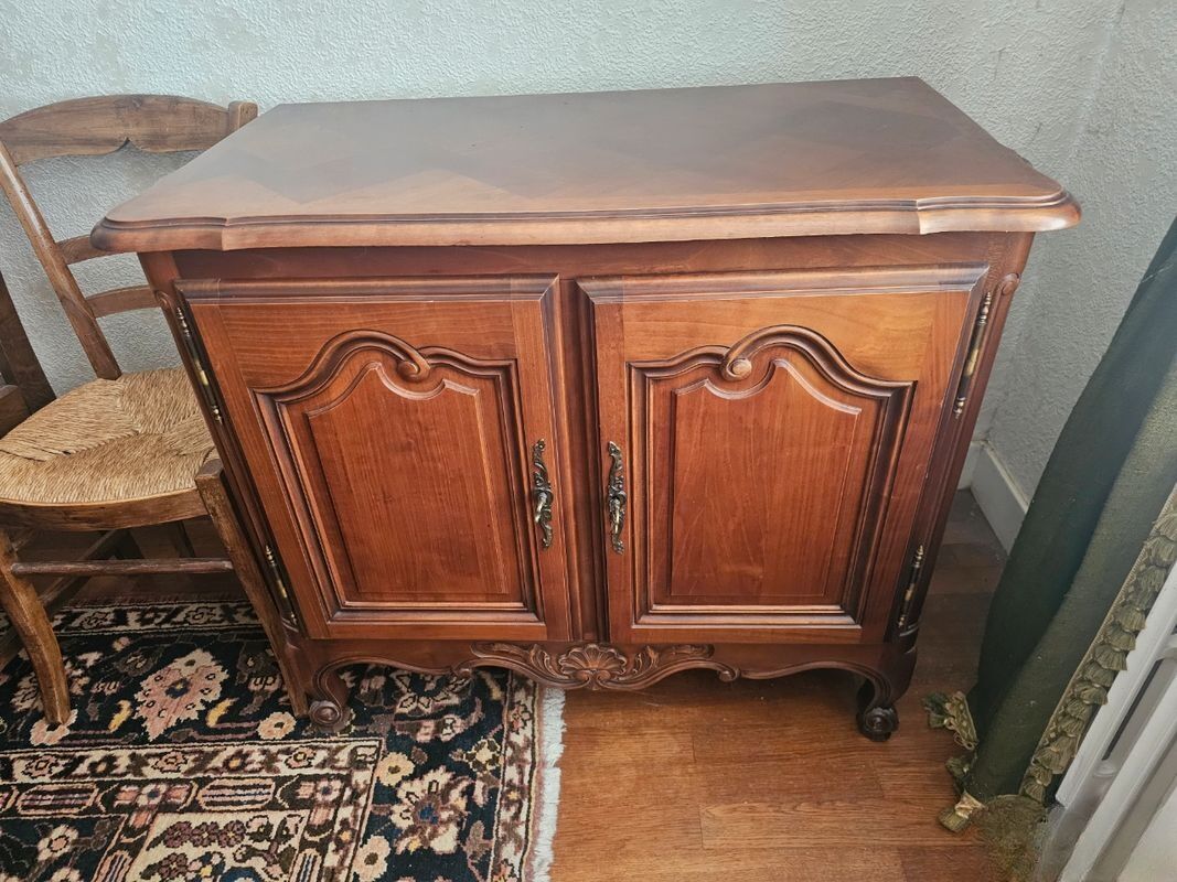 Solid wood side table