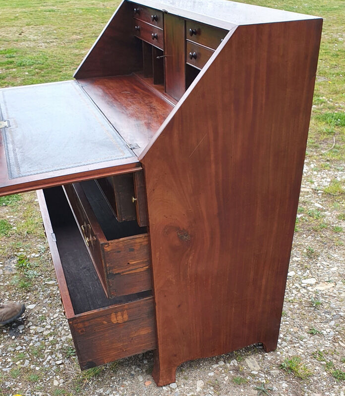 Ancienne commode scriban anglaise 19eme