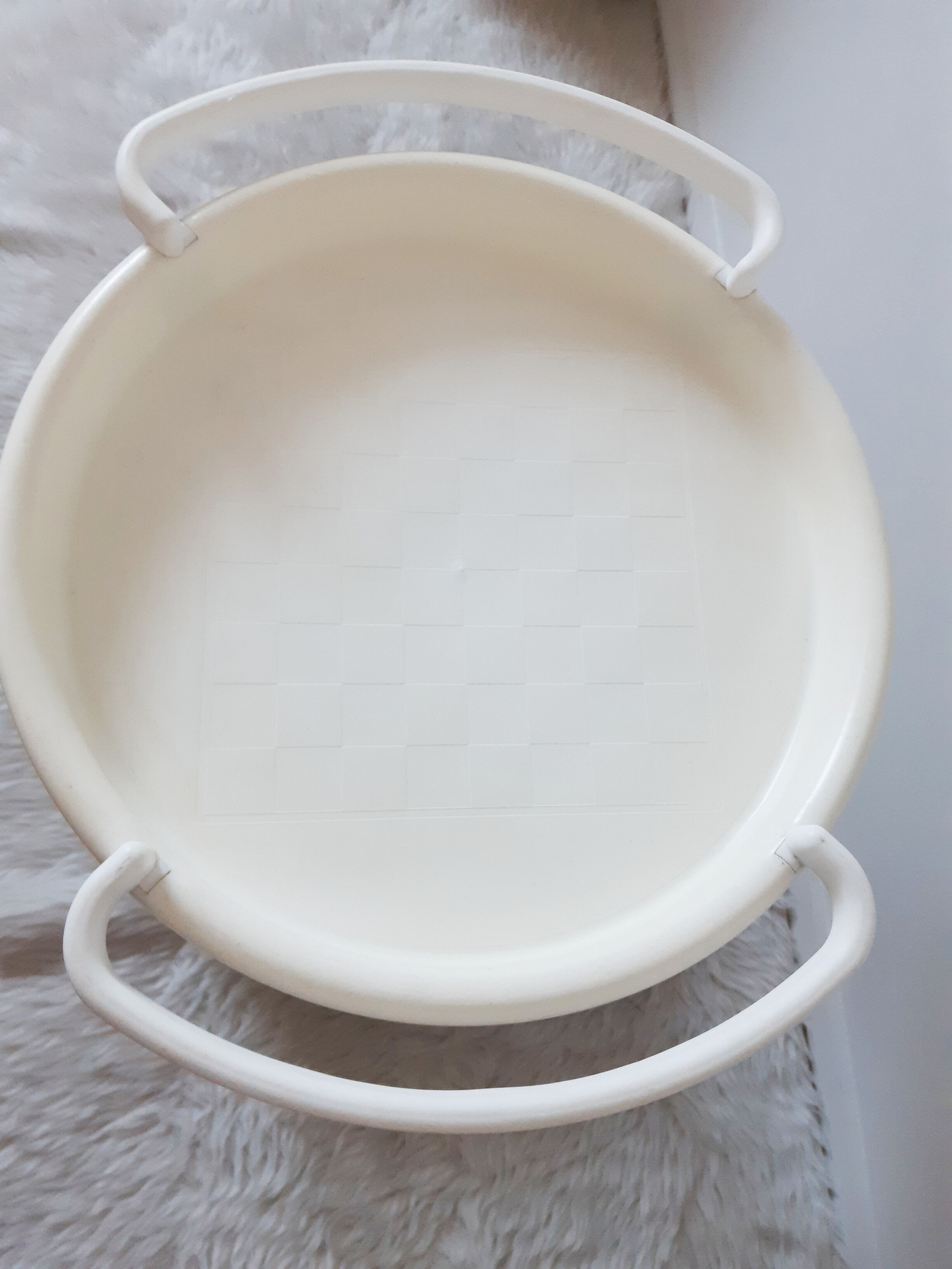 Vintage bar table, white plastic, round table, 70s, Simo, made in Italy