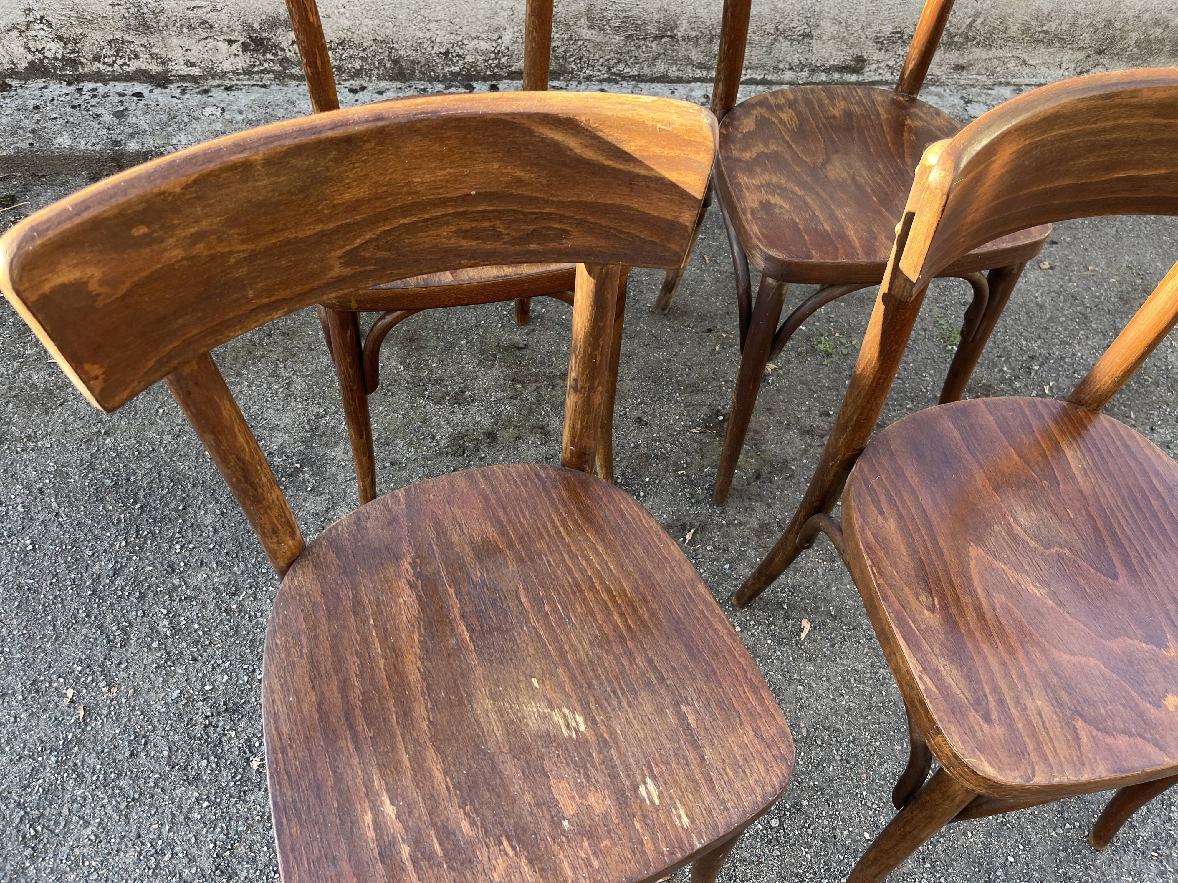 Set of 4 original Thonet wooden bistro chairs