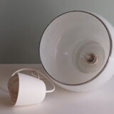 Suspension en opaline blanche Italie 1970