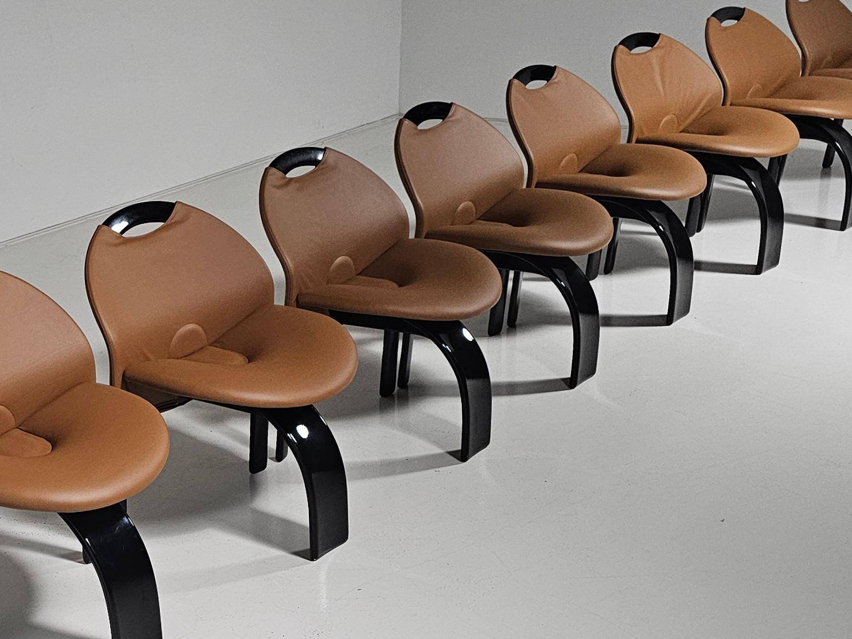 Set of 10 "Sail" dining chairs by Giovanni Offredi for Saporiti, 1973.