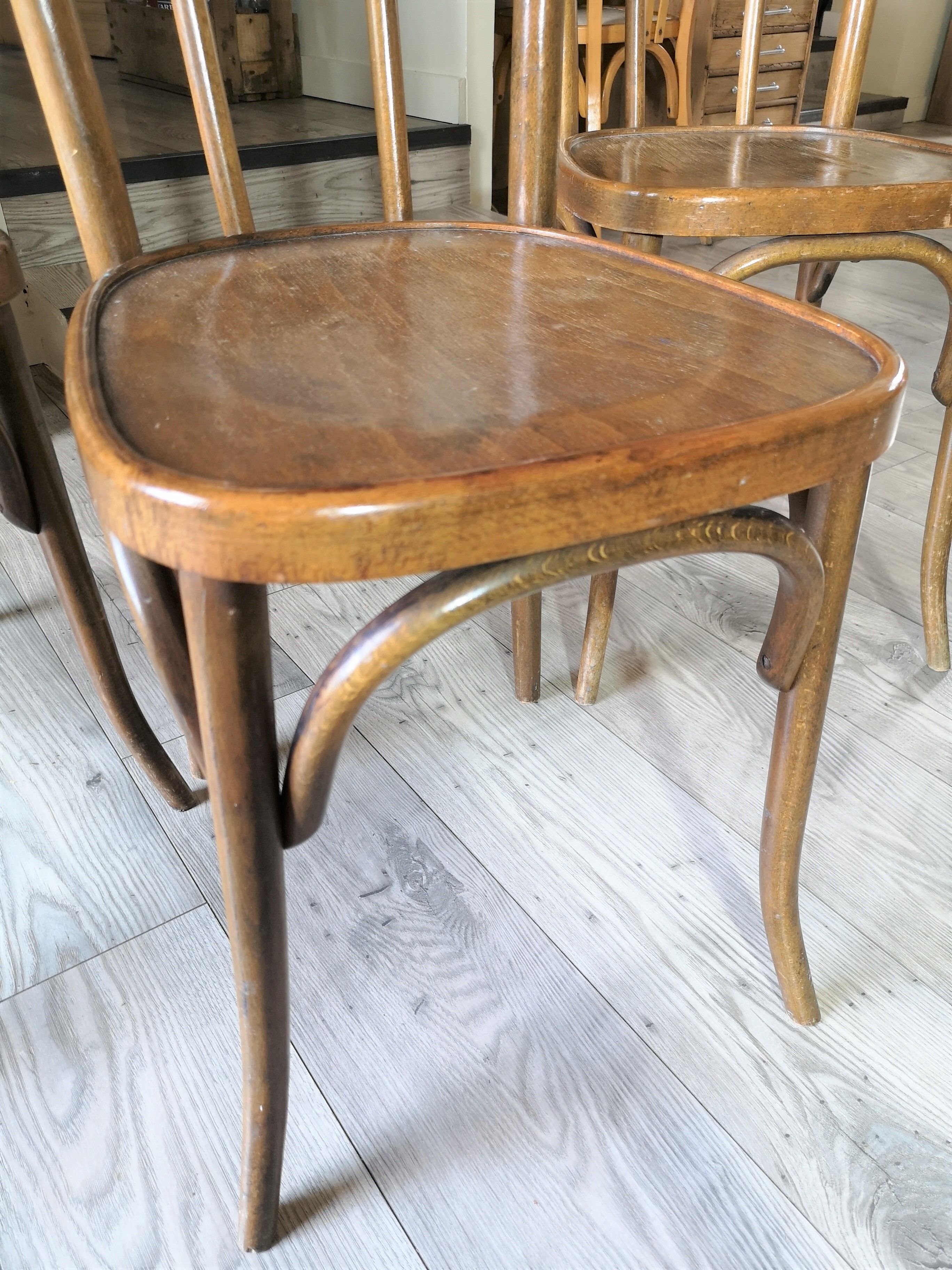 Farm table set 4/6 people and three bistro chairs