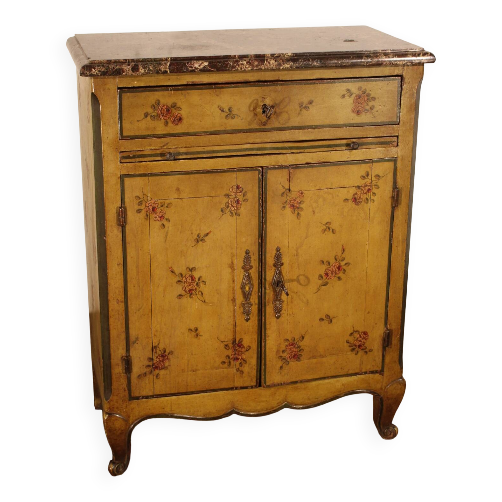 Small 19th-century chest of drawers