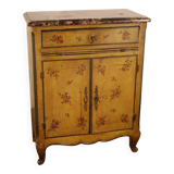 Small 19th-century chest of drawers