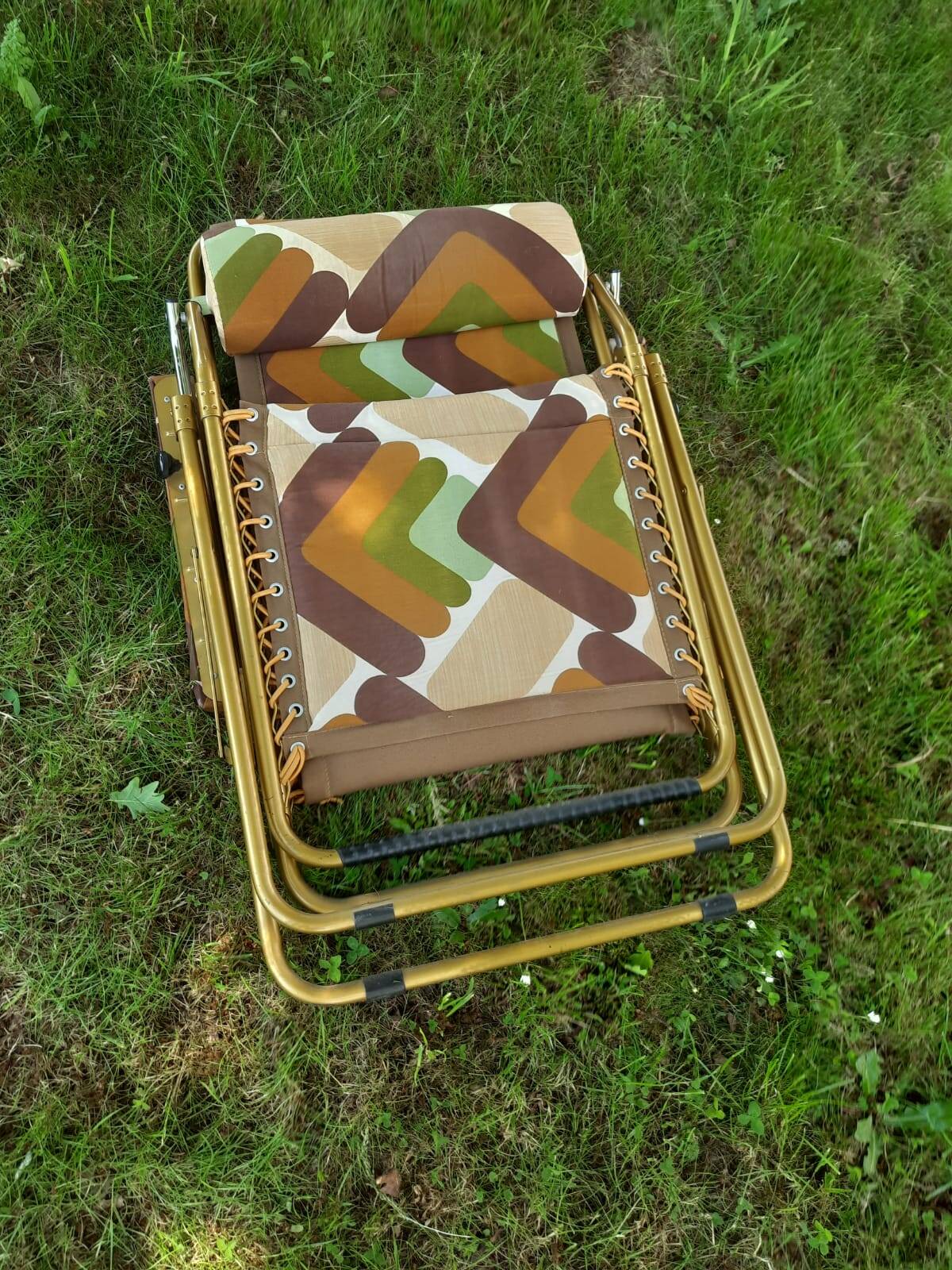 Vintage Lafuma lounge chair