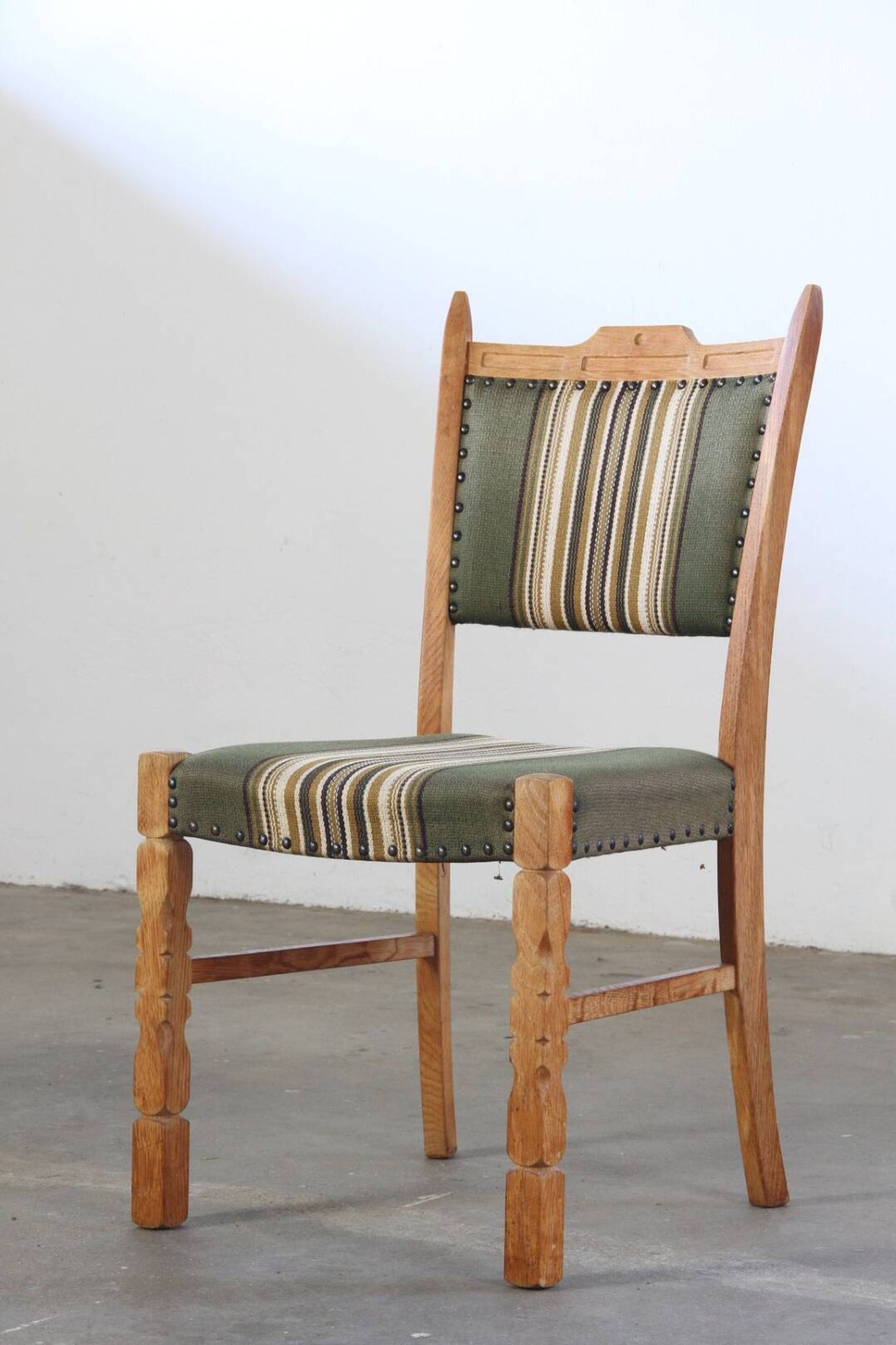 Vintage Danish Brutalist Oak Dining Chairs, Henning Kjærnulf style, 1960s