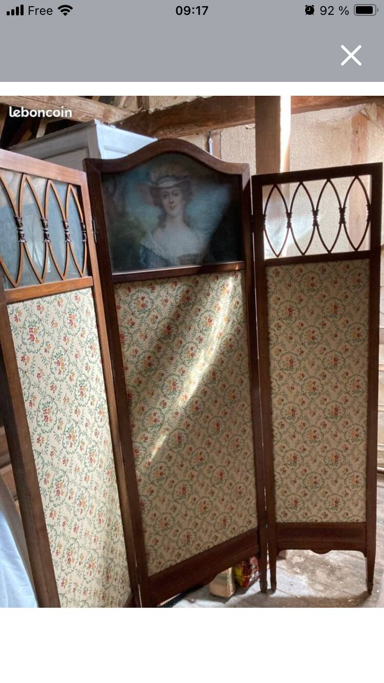 Antique screen from the 19th century.