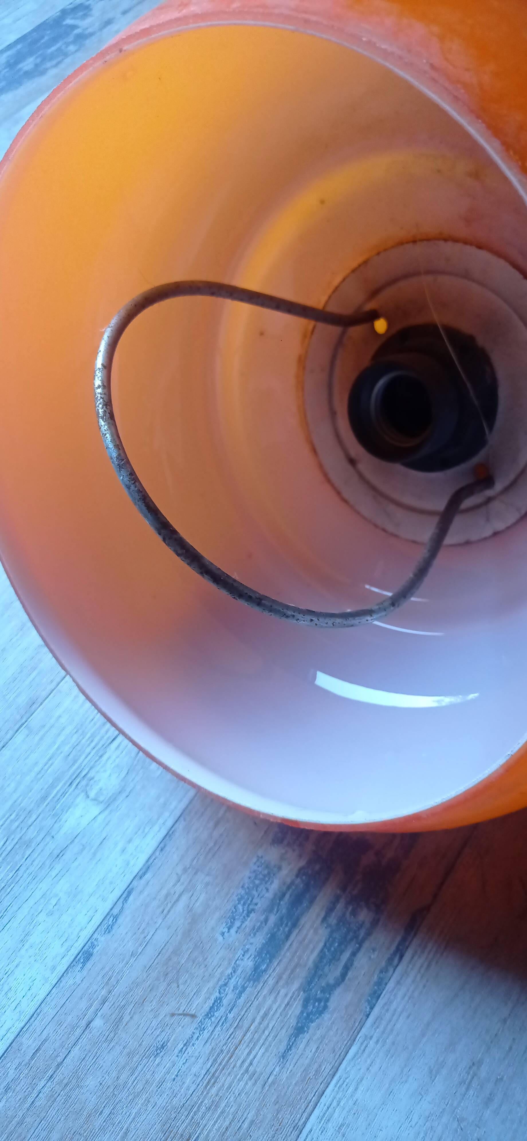 Suspension light fitting
