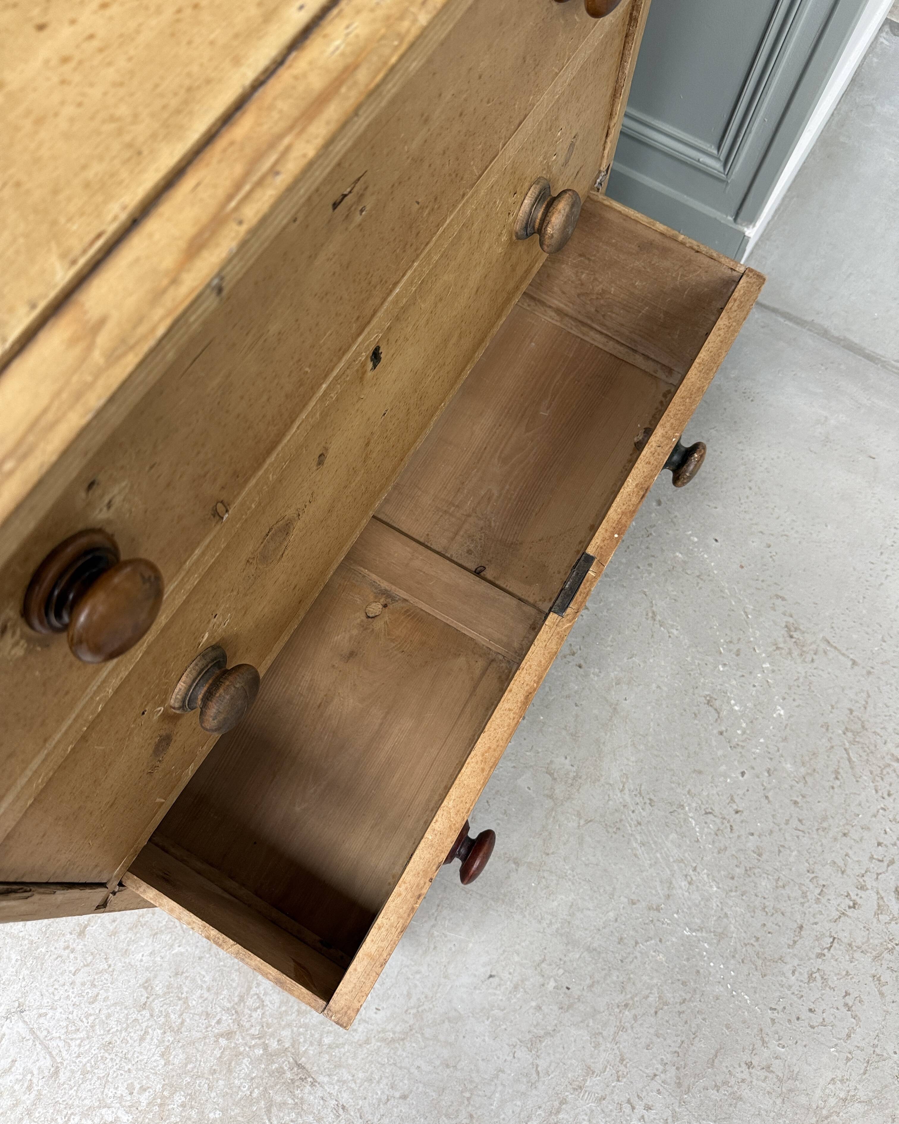English dressing table