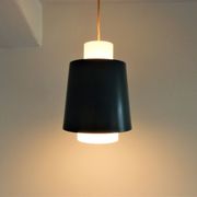 Suspension vintage en verre opalin 1960s