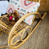 Rocking-chair en rotin pour enfant