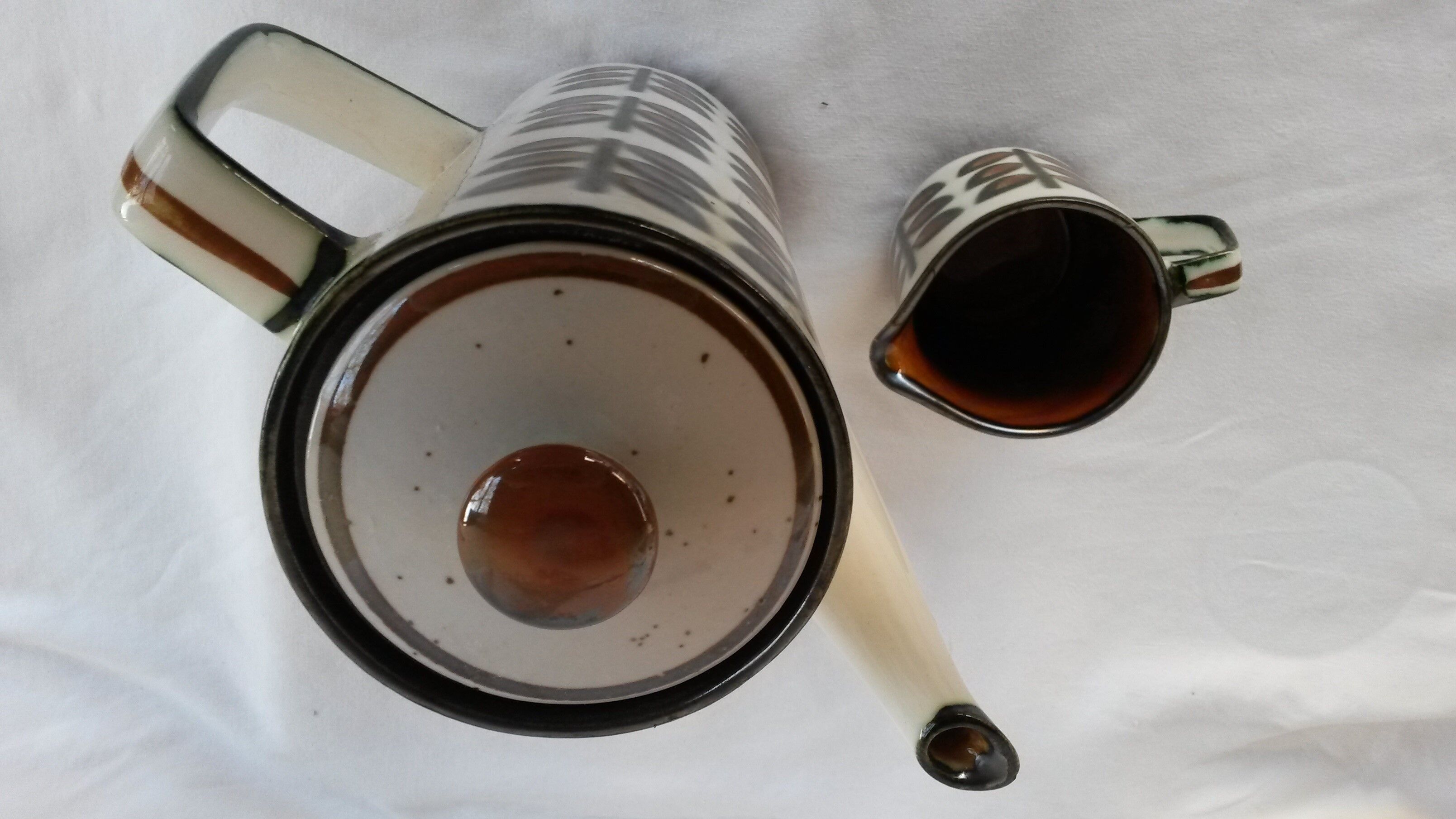coffee maker / theière and its milk pot brand Boch rambouillet model