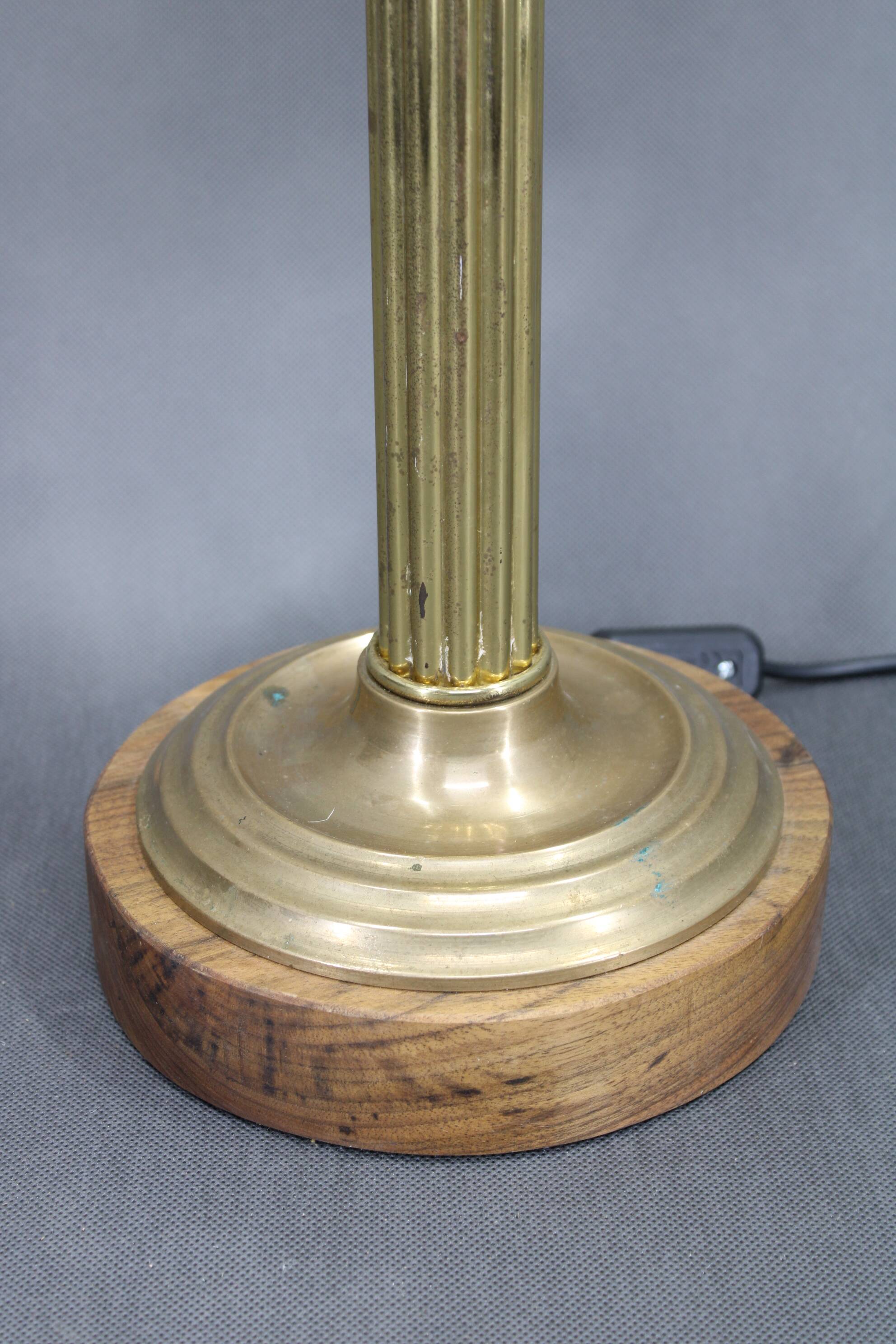 1940s Restored Brass Table Lamp with Wooden Base and Glass Shade