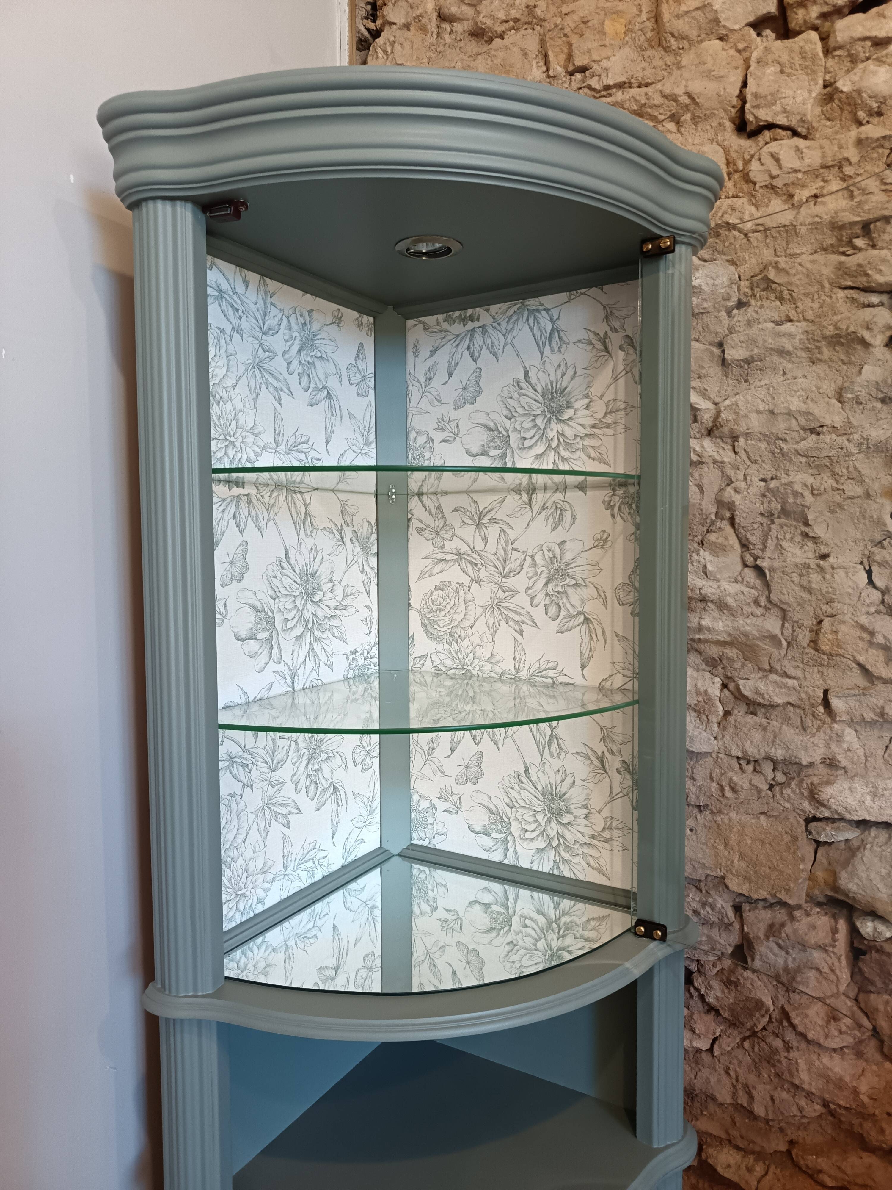 Vitrine vaisselier d'angle vert bronze