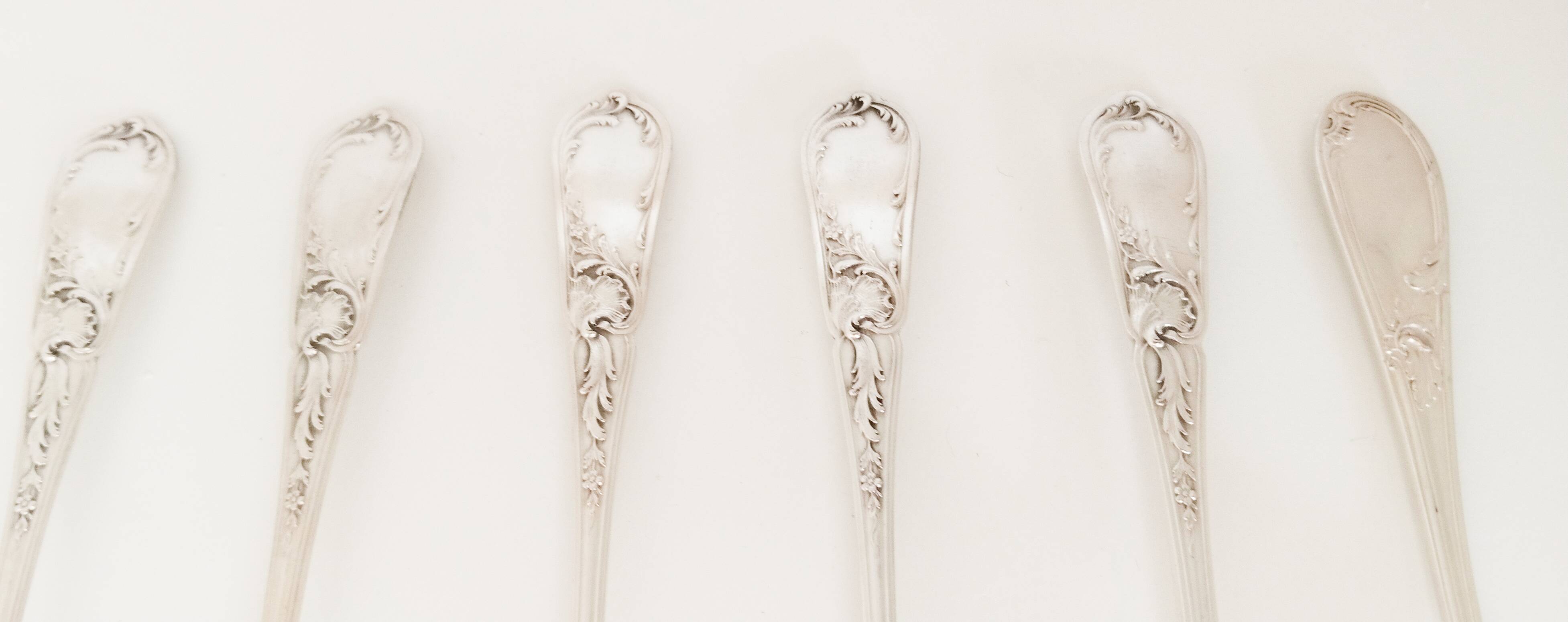 Cuillères à dessert en argent  , vintage français