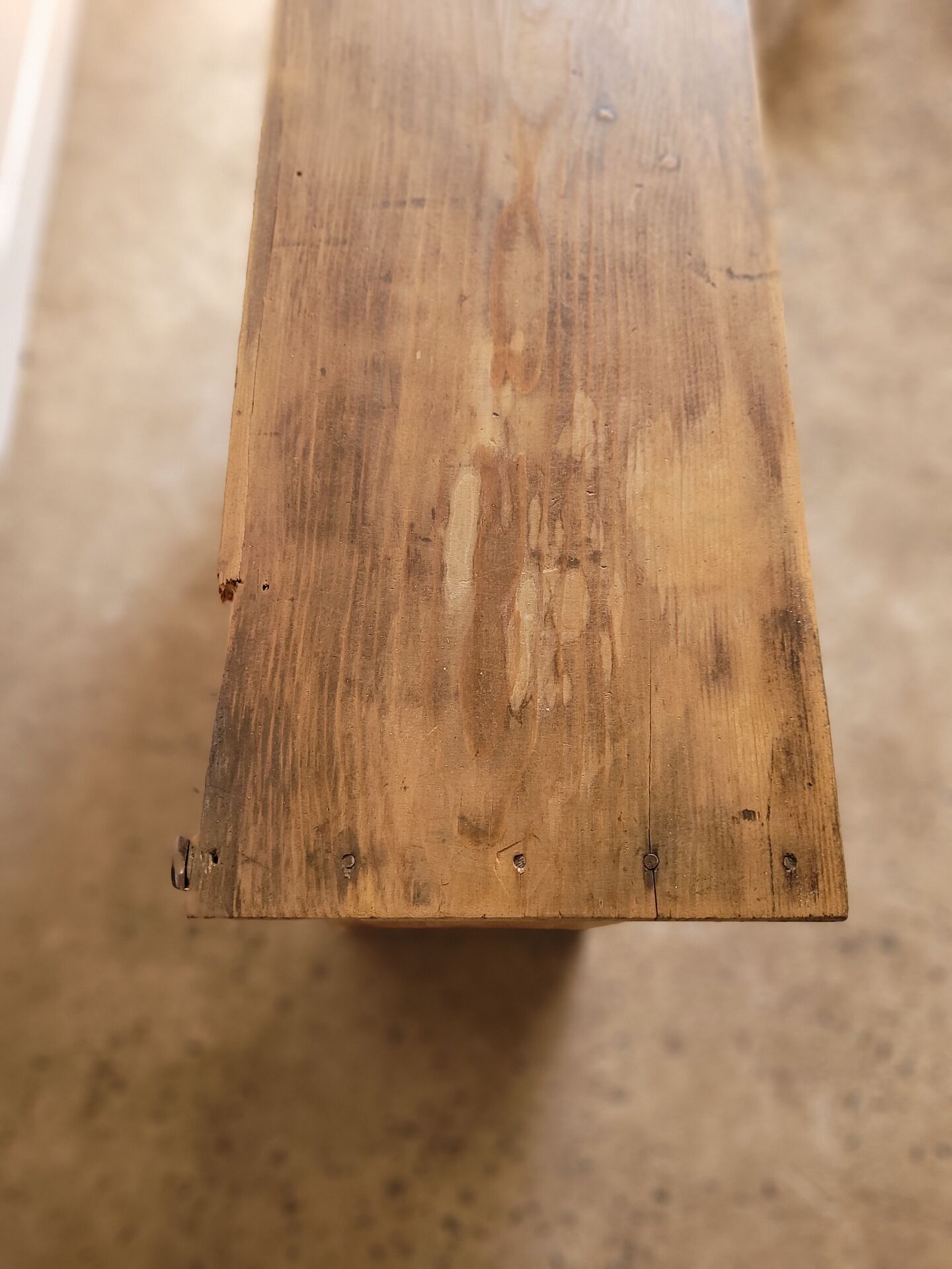 Étagère murale en bois