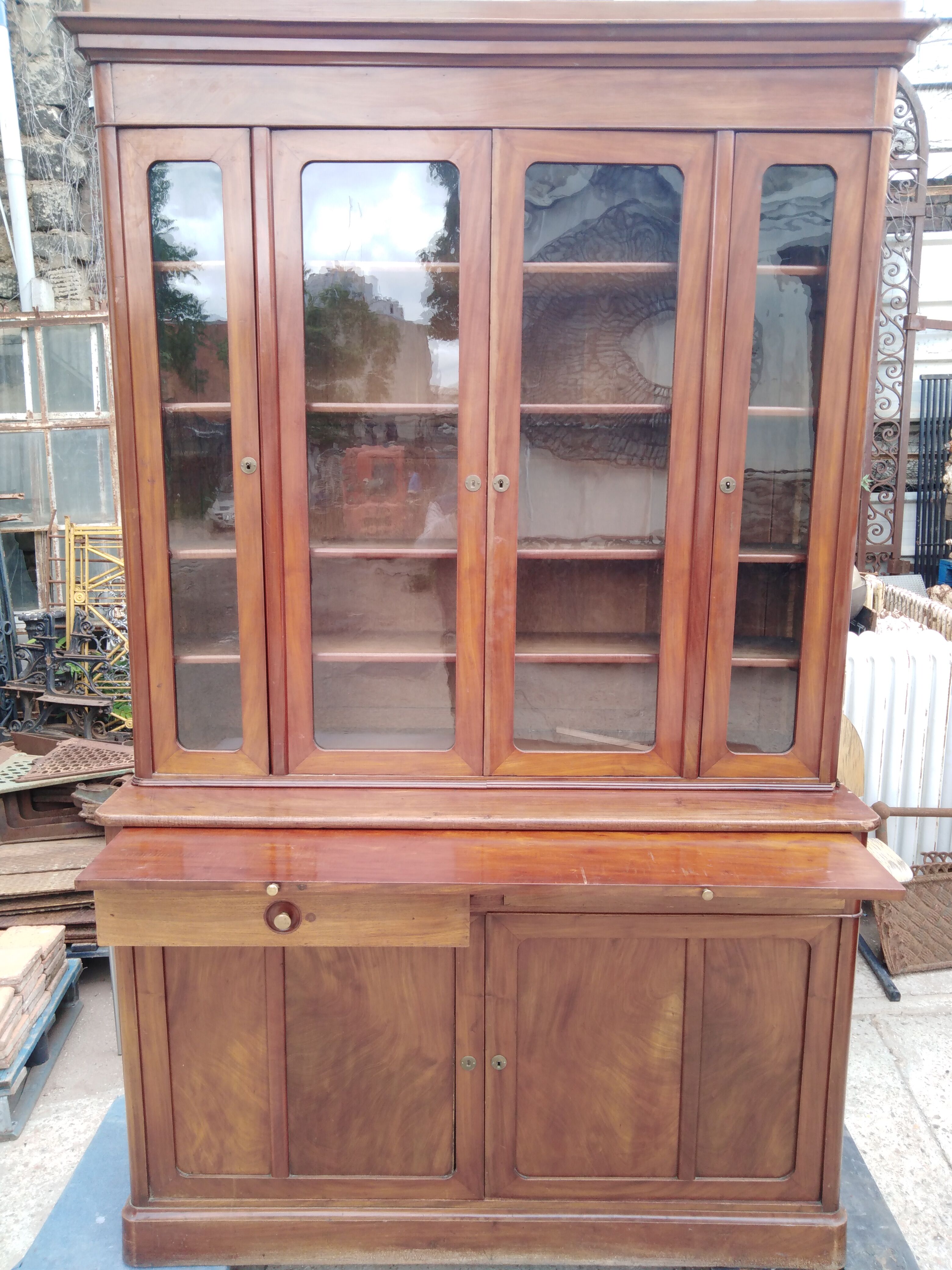Mahogany showcase buffet library