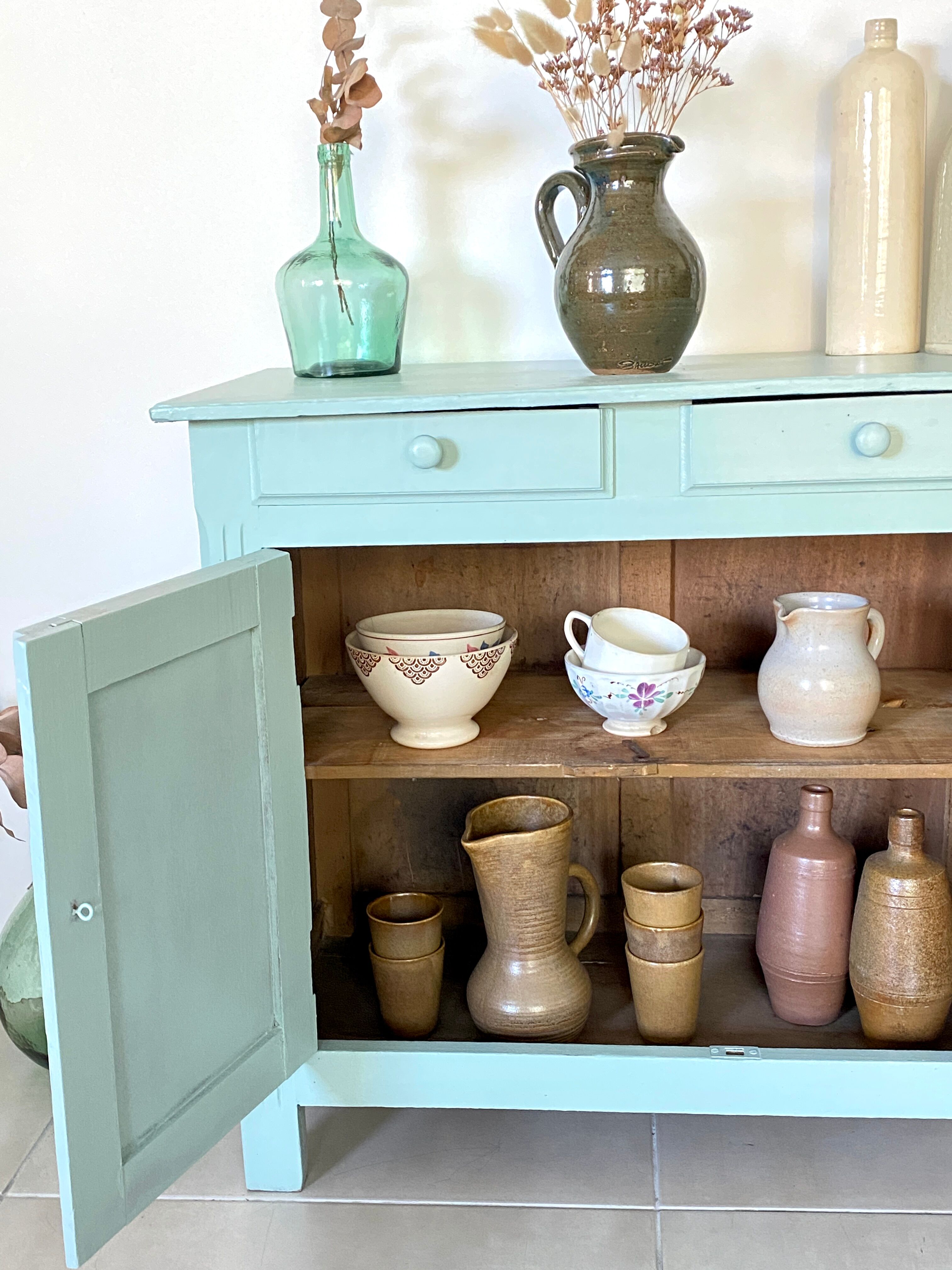 Parisian buffet green mint