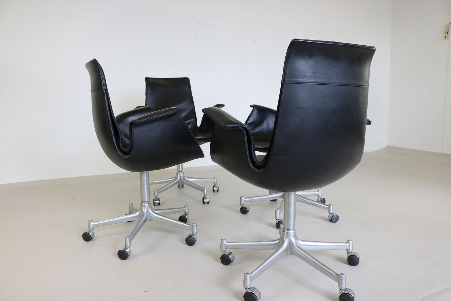 Group of four tulip armchairs for Kill International