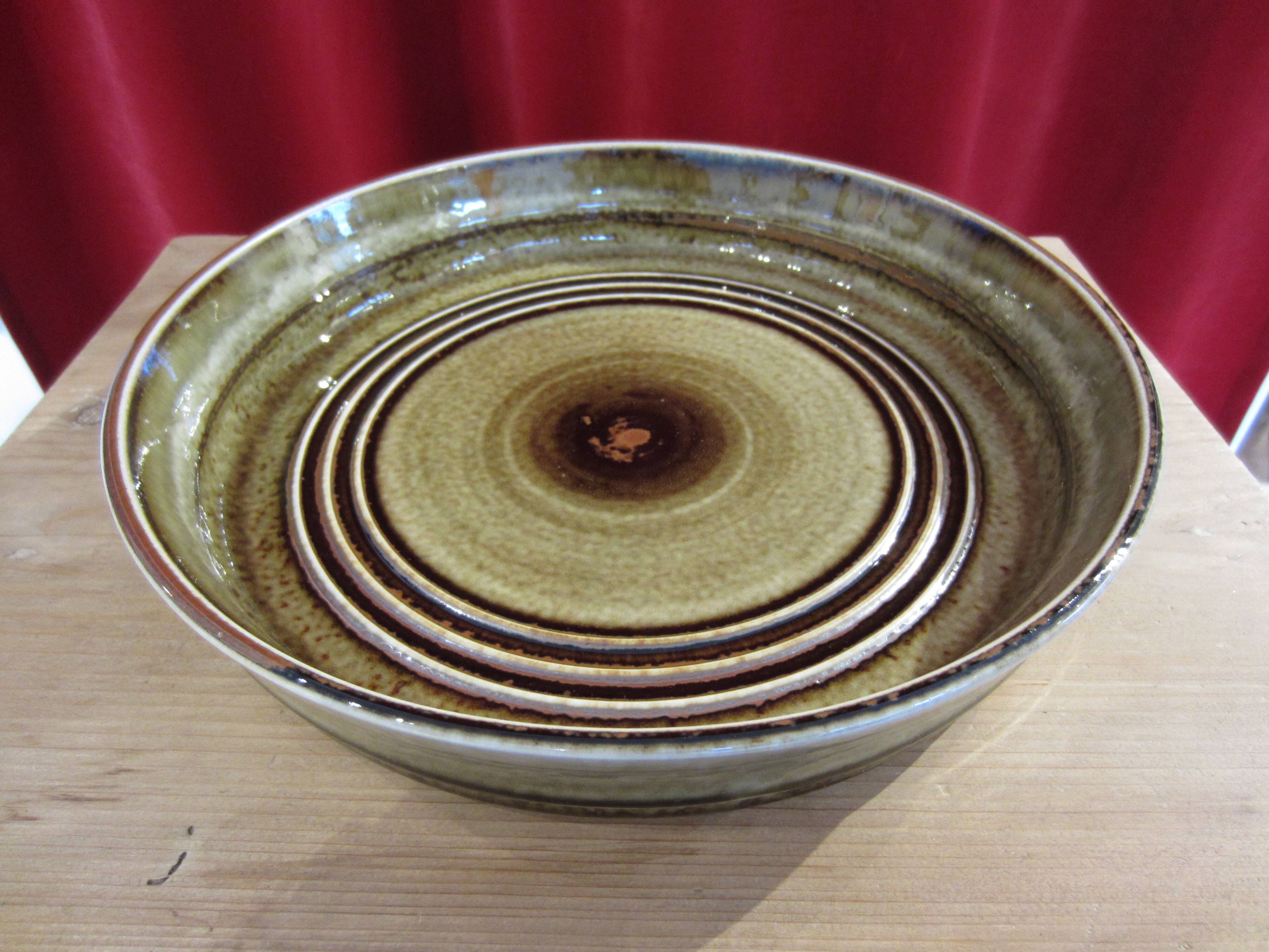 Scandinavian ceramic dish Bamboo by Olle Alberius for Rörstrand Sweden