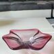 Vide poche forme florale libre. Aux tons roses. Style Murano. Diam 24 cm