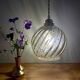 Suspension globe vintage en verre ambré