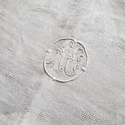 Nappe ancienne damassée + 12 serviettes