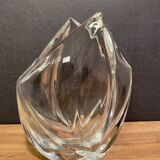 Stylized crystal vase signed Baccarat