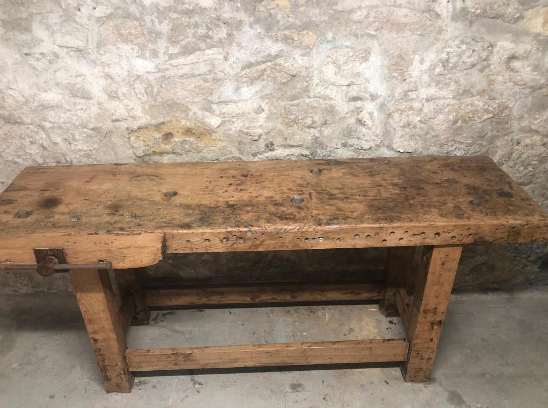 Carpenter's workbench