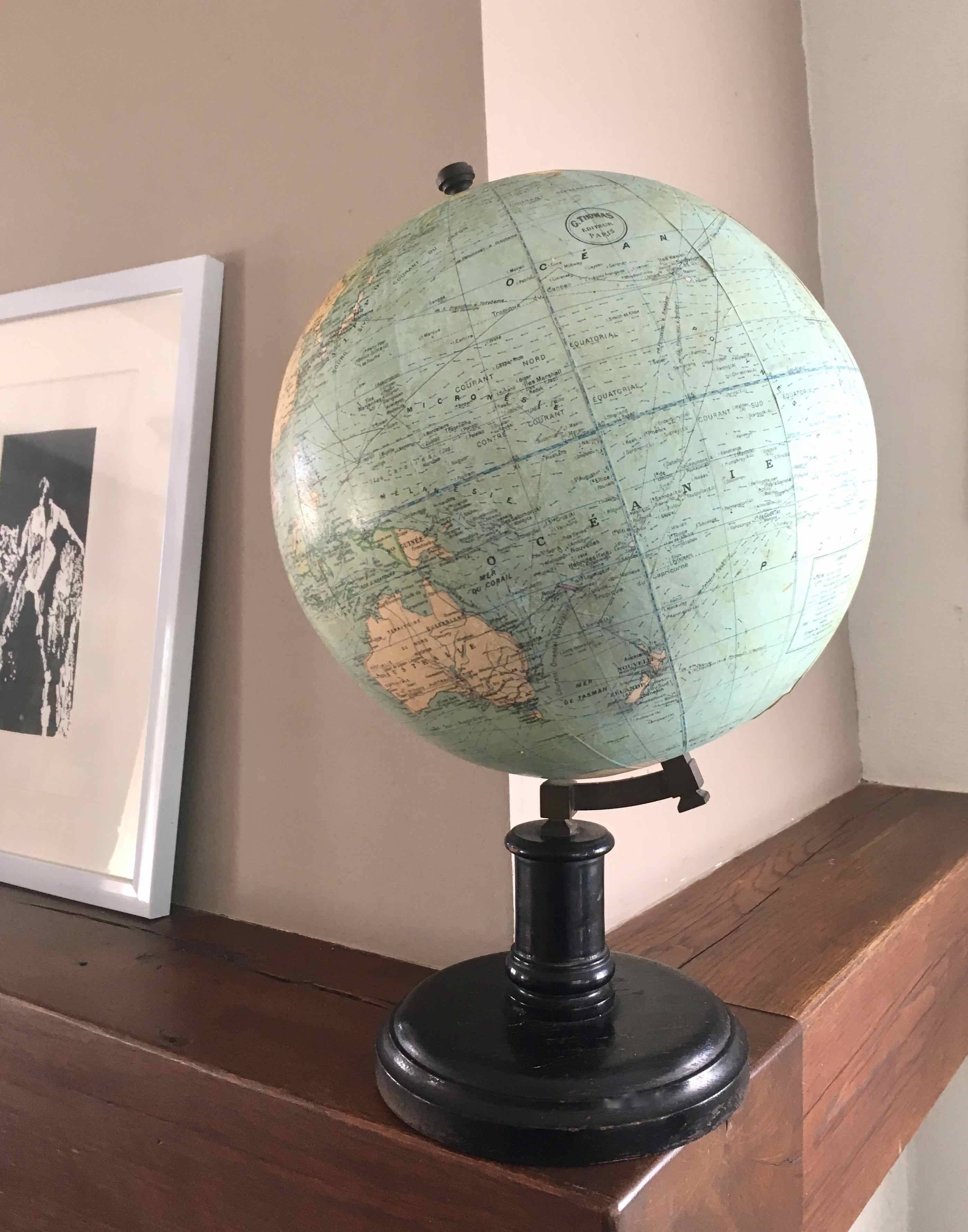 World globe G. Thomas 1930-1940