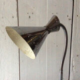 Desk lamp