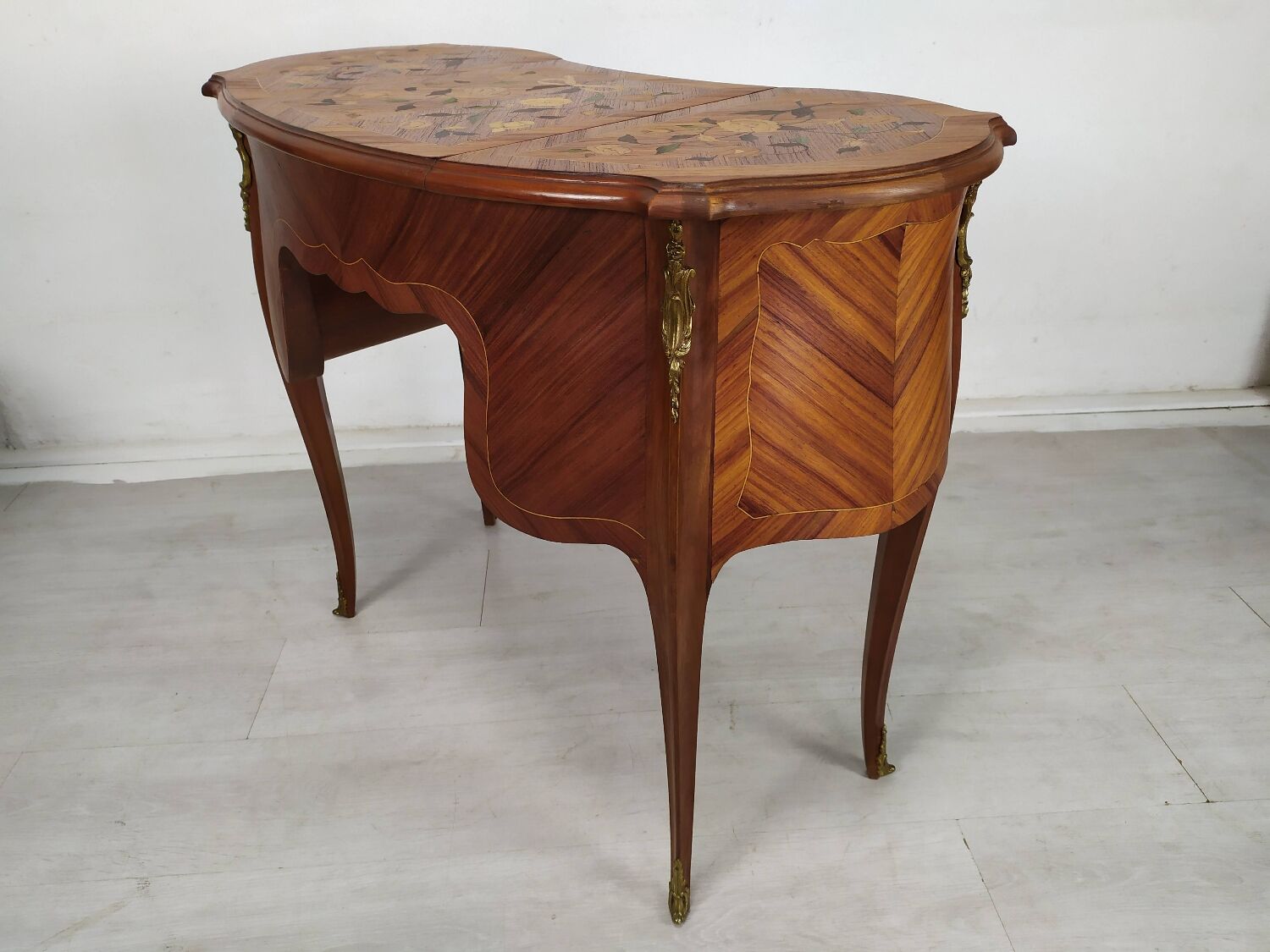 Coiffeuse style Louis XV