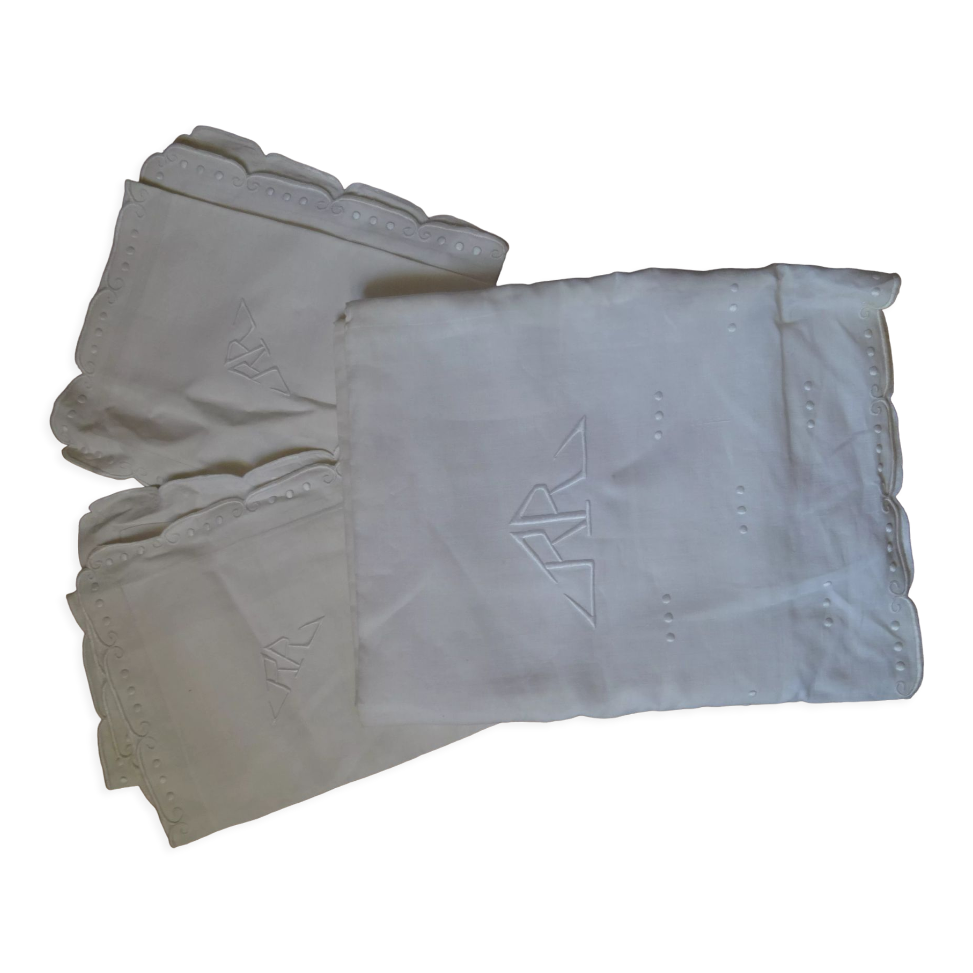 Set of a sheet and its 2 matching monogrammed RR pillowcases