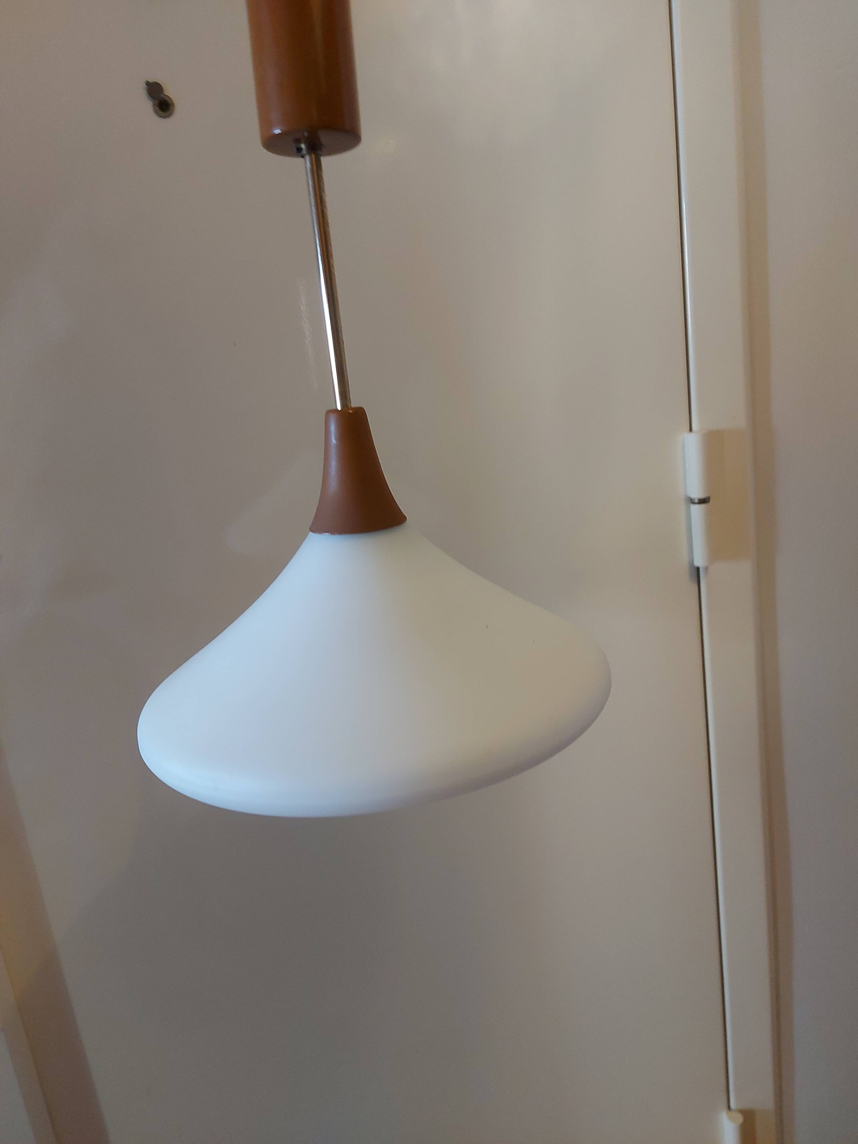 Scandinavian hanging