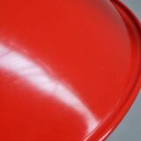 Enamelled sheet metal pendant light