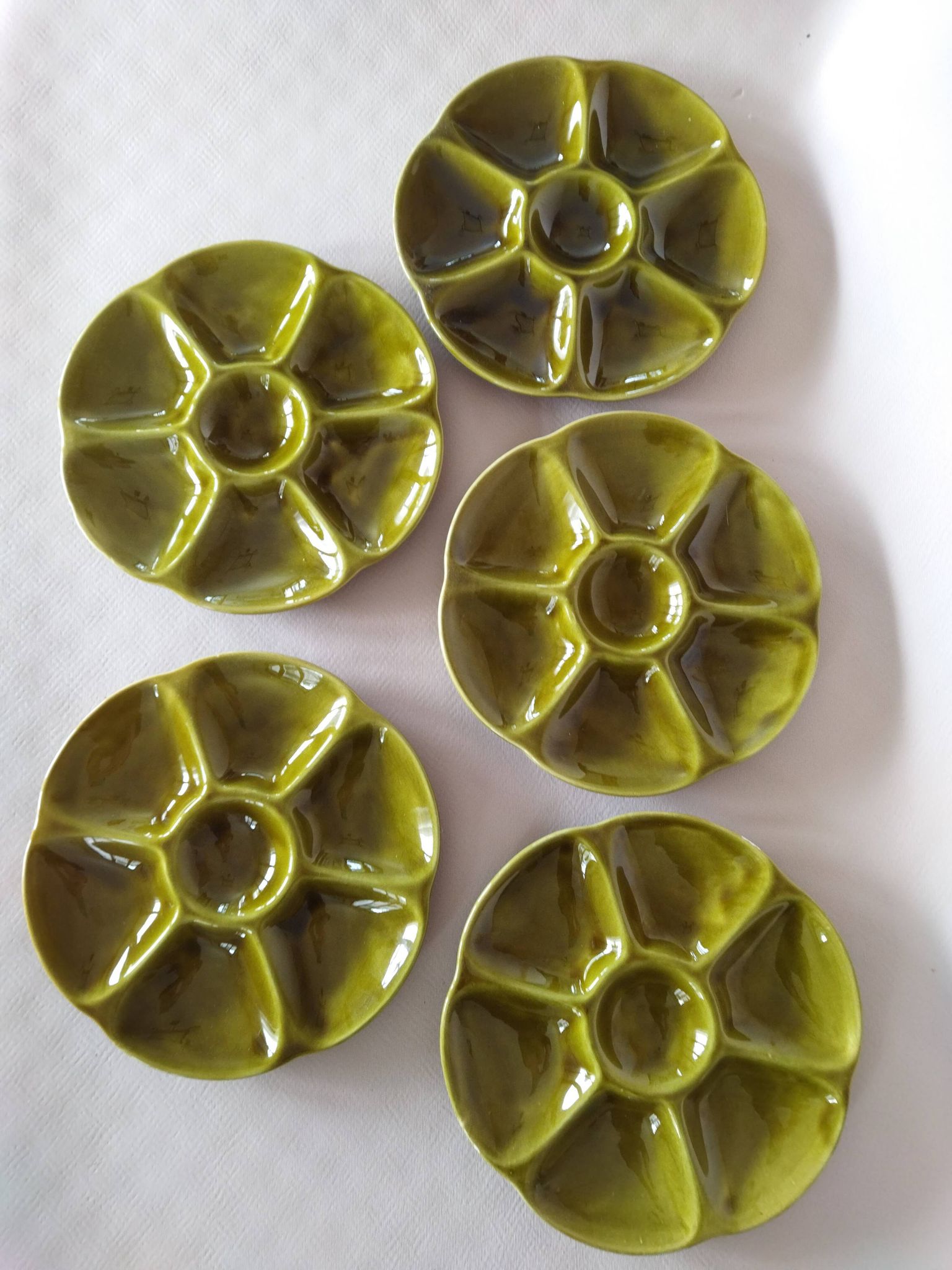 10 earthenware oyster plates from Gien