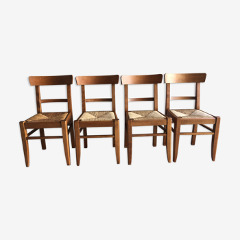 4 vintage chairs made of wood and straw