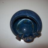 Empty ceramic pocket