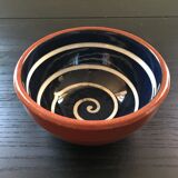Blue spiral decoration bowl