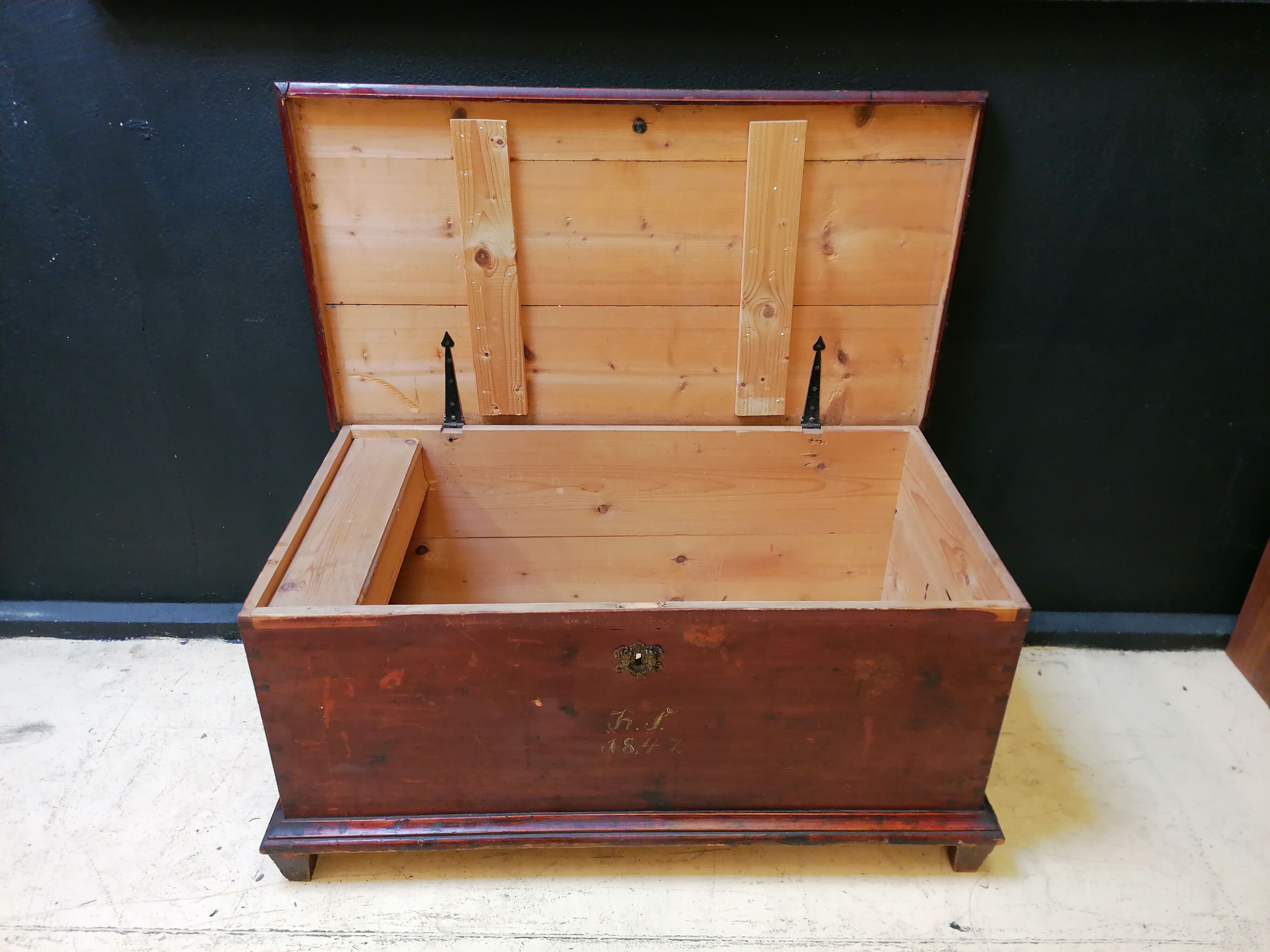 Large vintage chest old wooden trunk