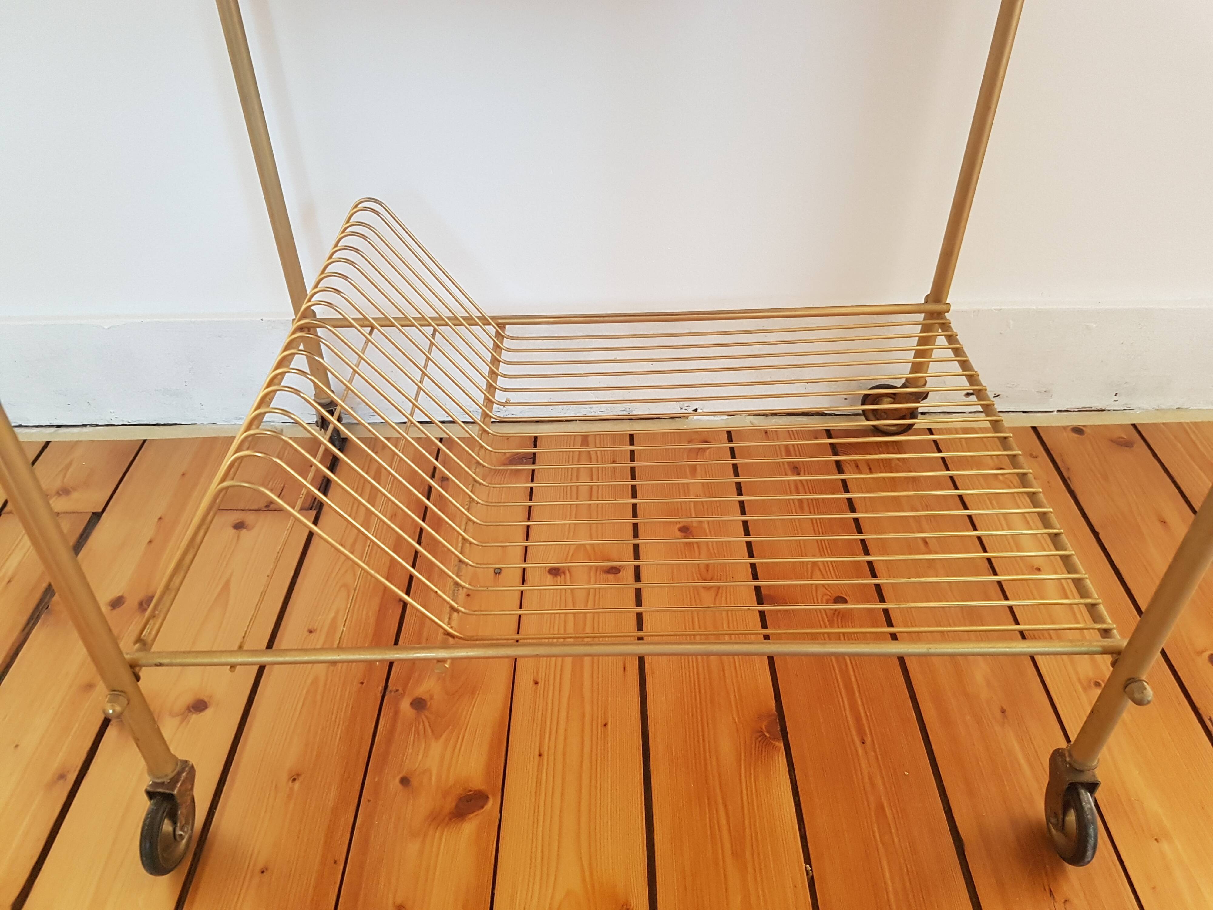 Vinyl door booster table