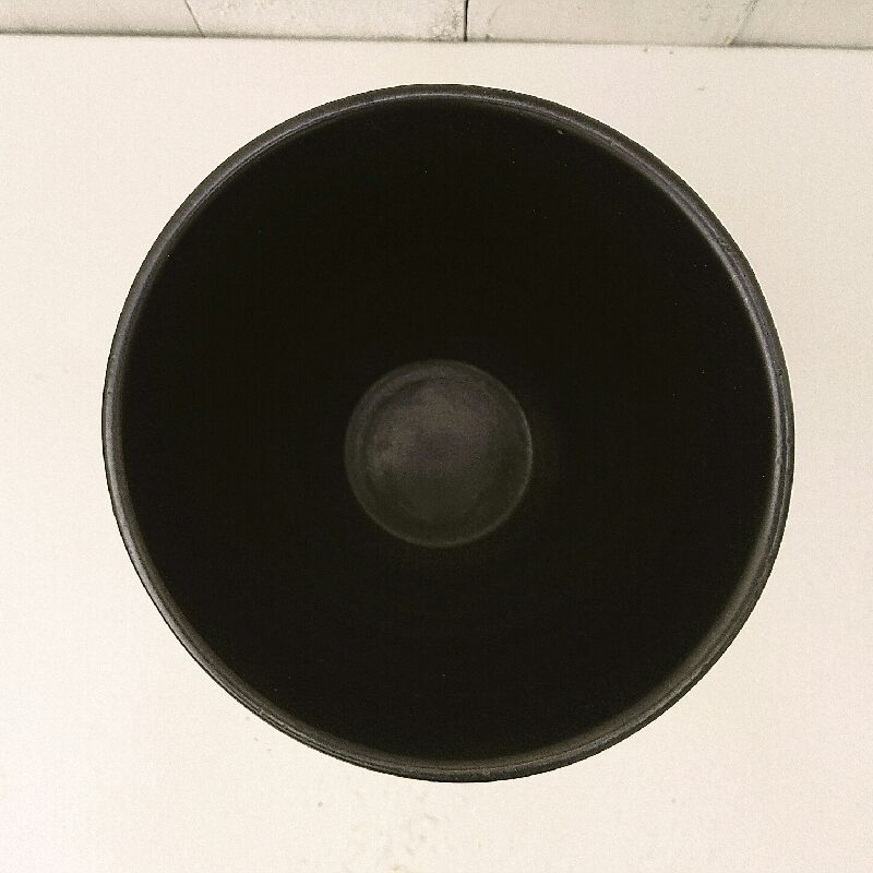 Vintage vintage iridescent black ceramic vase