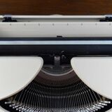 Typewriter Remington Sperry Rand model Idool II