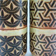 5 beige and fawn stoneware mugs - brown geometric decor - made in England - vintage 70s