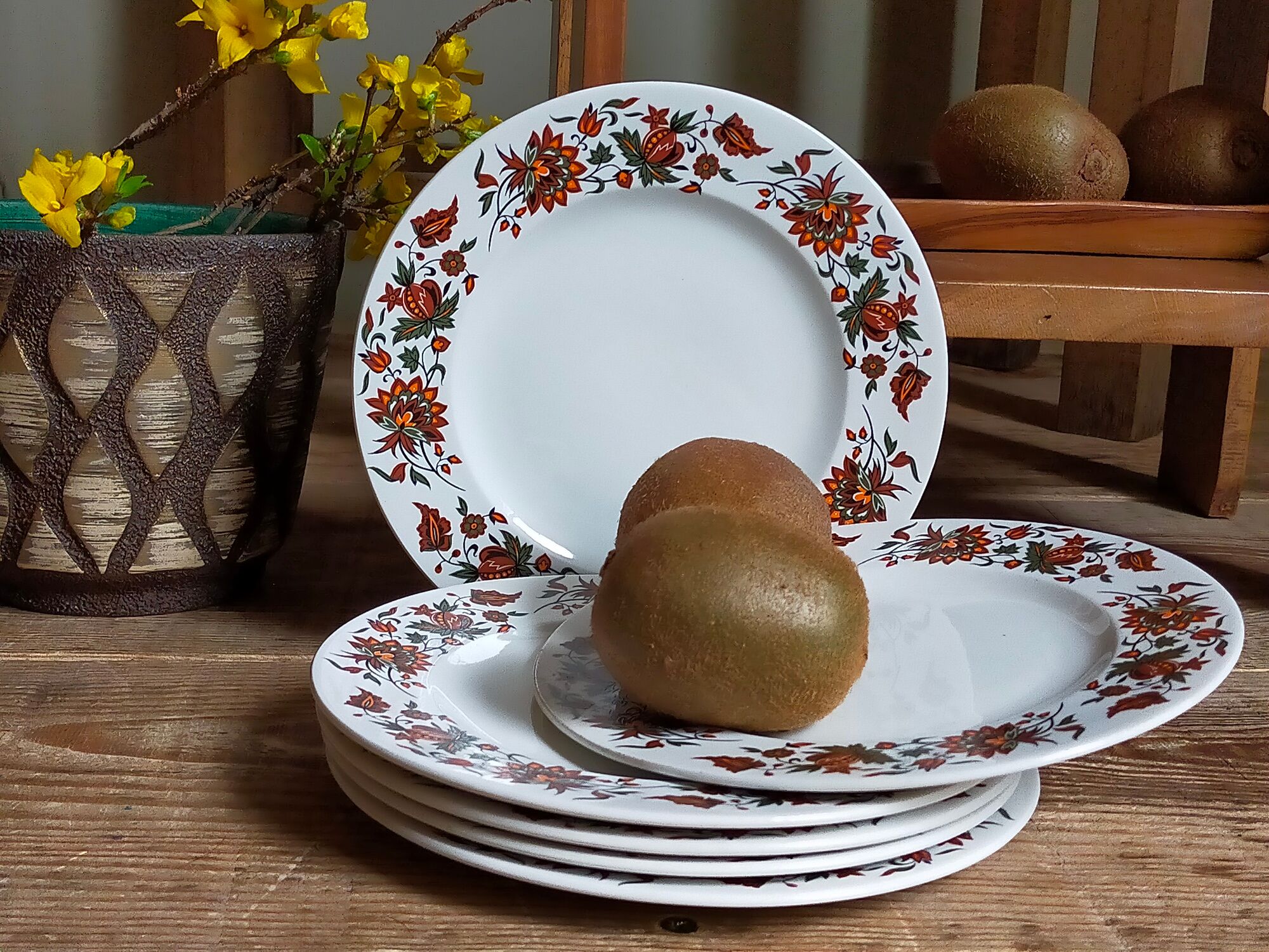 Six vintage English fine porcelain dessert plates