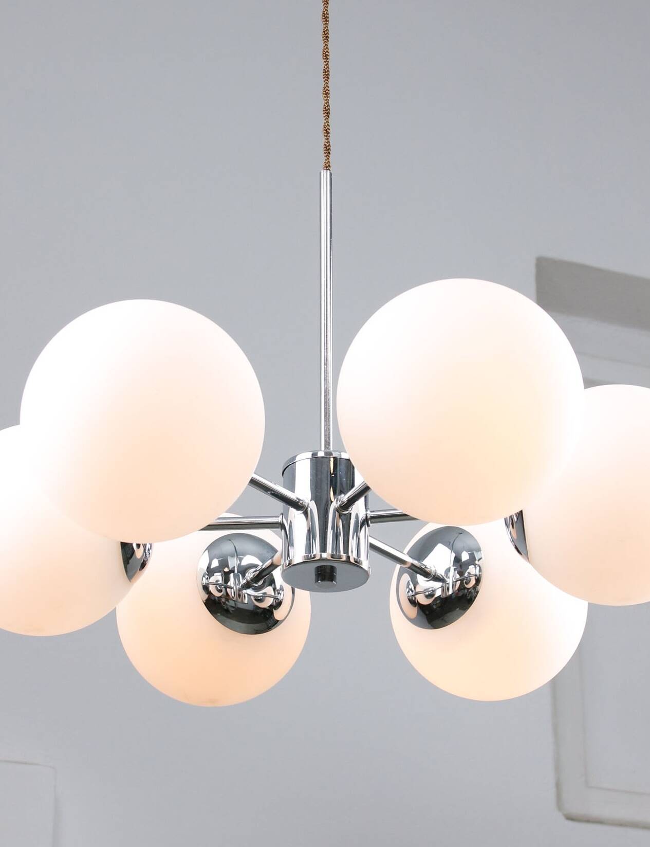 Space Age Italian Sputnik Chrome and Opaline Chandelier, 1970s